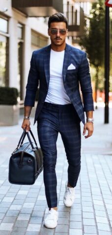 40 Best Tucked In Shirt Outfits For Men – Macho Vibes